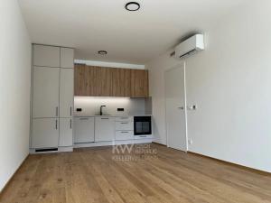 Pronájem bytu 2+kk, Praha - Modřany, Československého exilu, 58 m2