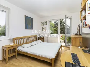 Prodej bytu 3+kk, Šestajovice, Revoluční, 65 m2