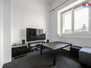 Pronájem bytu 1+kk, Zdice, Palackého náměstí, 26 m2