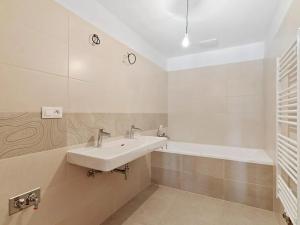 Prodej bytu 4+kk, Liberec, Dukelská, 117 m2