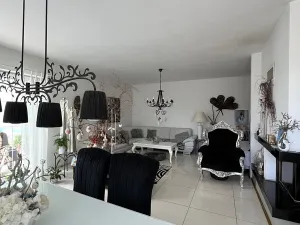 Prodej rodinného domu, Pila, 150 m2