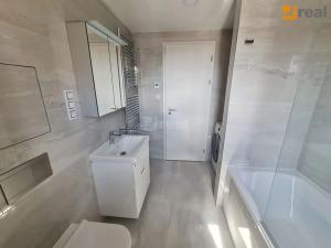 Pronájem bytu 2+kk, Praha - Třebonice, U Radosti, 51 m2