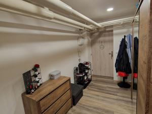 Pronájem bytu 1+1, Vsetín, Na Kamencoch, 37 m2