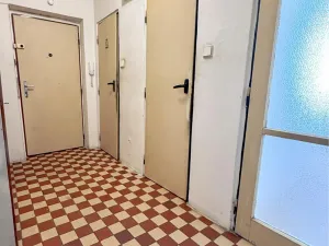 Prodej bytu 2+1, Kladno, Havanská, 54 m2