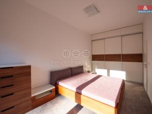 Pronájem bytu 3+kk, Pardubice - Zelené Předměstí, Pod Vinicí, 71 m2