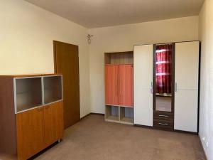 Pronájem bytu 2+kk, Praha - Záběhlice, Mattioliho, 57 m2
