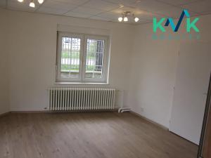 Pronájem bytu 1+1, Karlovy Vary, Jáchymovská, 46 m2