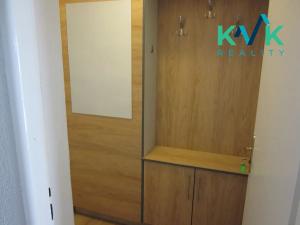 Pronájem bytu 1+1, Karlovy Vary, Jáchymovská, 46 m2