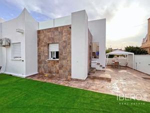 Prodej rodinného domu, Orihuela, Španělsko, Paseo Marítimo de Playa Flamenca, 85 m2