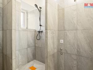 Prodej činžovního domu, Lochovice, 409 m2
