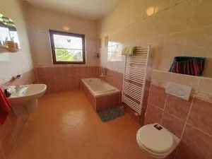 Prodej rodinného domu, Větrný Jeníkov, 600 m2