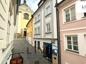 Pronájem bytu 1+kk, Olomouc, Žerotínovo nám., 30 m2