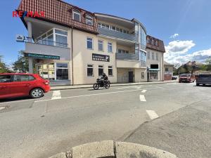 Pronájem restaurace, Praha - Radotín, Horymírovo náměstí, 47 m2