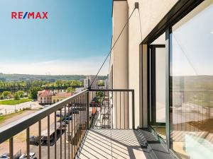 Pronájem bytu 1+kk, Praha - Holešovice, V háji, 36 m2