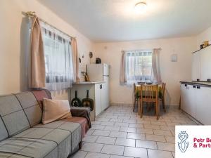 Prodej chaty, Jesenice, 52 m2