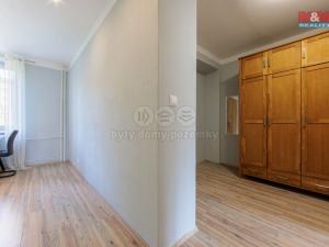Prodej bytu 2+1, Karlovy Vary - Rybáře, Hybešova, 71 m2