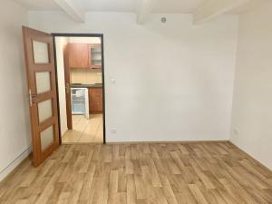 Pronájem bytu 1+kk, Praha - Michle, Počátecká, 25 m2