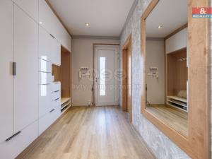 Prodej rodinného domu, Chomutov, Jarní, 190 m2