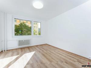 Prodej bytu 3+1, Praha - Chodov, Valentova, 65 m2