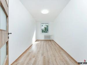 Prodej bytu 3+1, Praha - Chodov, Valentova, 65 m2