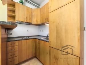 Prodej bytu 2+kk, Praha - Hlubočepy, Högerova, 48 m2