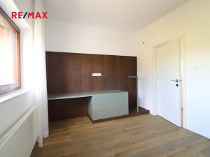 Prodej rodinného domu, Vrané nad Vltavou, Modřínová, 170 m2