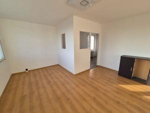 Pronájem bytu 3+1, Teplice, Zemská, 68 m2