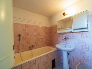 Prodej rodinného domu, Zámrsk, 180 m2