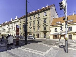 Prodej bytu 1+1, Praha - Karlín, Sokolovská, 53 m2