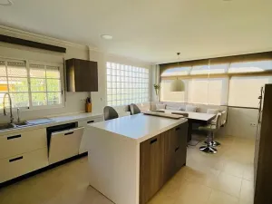Prodej vily, Torrevieja, Španělsko, 275 m2