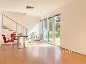 Pronájem bytu 1+1, Říčany, Černokostelecká, 54 m2