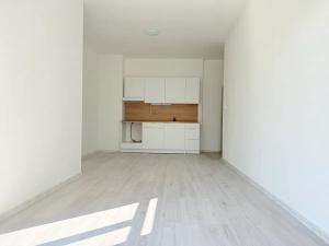 Pronájem bytu 3+kk, Milovice, Slepá, 50 m2