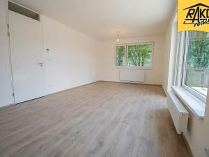 Prodej bytu 3+kk, Trutnov, Chodská, 77 m2