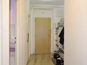 Prodej bytu 3+1, Hostivice, Za Zahradami, 78 m2