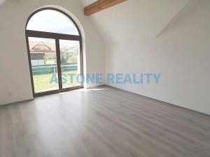 Pronájem rodinného domu, Trnová, 370 m2