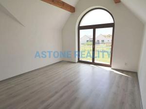 Prodej rodinného domu, Trnová, 370 m2