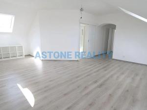 Prodej rodinného domu, Trnová, 370 m2