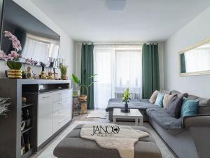 Prodej bytu 3+1, Hodonín, Národní třída, 69 m2