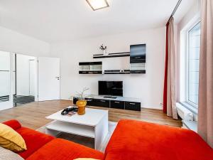 Prodej bytu 2+kk, Praha - Hlubočepy, Silurská, 81 m2