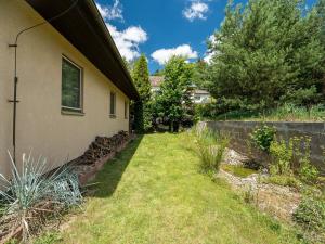 Prodej rodinného domu, Bratronice - Dolní Bezděkov, V Uličce, 100 m2
