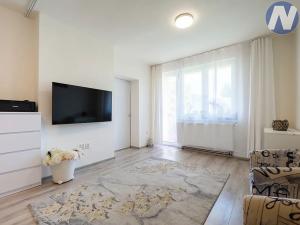 Prodej bytu 3+1, Husinec, Kostnická, 62 m2