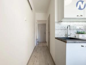Prodej bytu 3+1, Husinec, Kostnická, 62 m2
