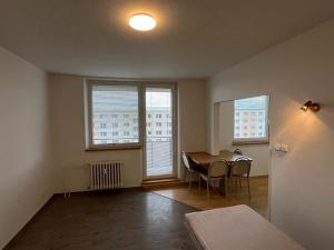 Pronájem bytu 2+1, Prostějov, Václava Špály, 52 m2