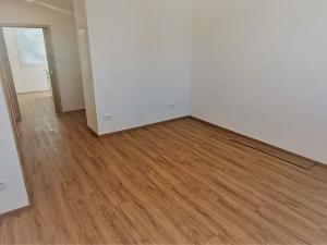 Pronájem bytu 3+1, Náchod, Jugoslávská, 56 m2