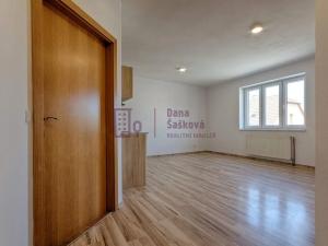 Pronájem bytu 3+kk, Jindřichův Hradec, Rezkova, 61 m2