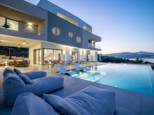 Prodej vily, Trogir, Chorvatsko, 500 m2