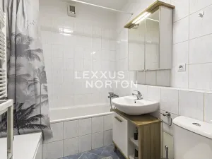 Prodej bytu 2+kk, Praha - Vysočany, Poděbradská, 52 m2