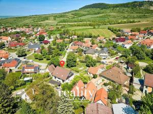Prodej apartmánu, Perná, 205 m2