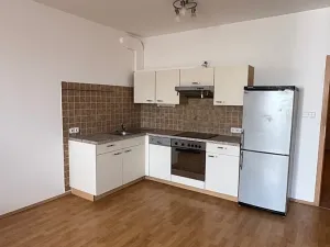 Pronájem bytu 2+kk, Černošice, Slunečná, 54 m2