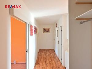 Pronájem bytu 3+1, Praha - Libuš, V rohu, 73 m2